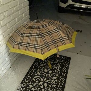 Burberry umbrella